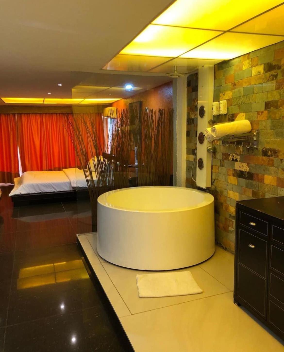 Ecologe Aparthotel Abidjan Exterior photo