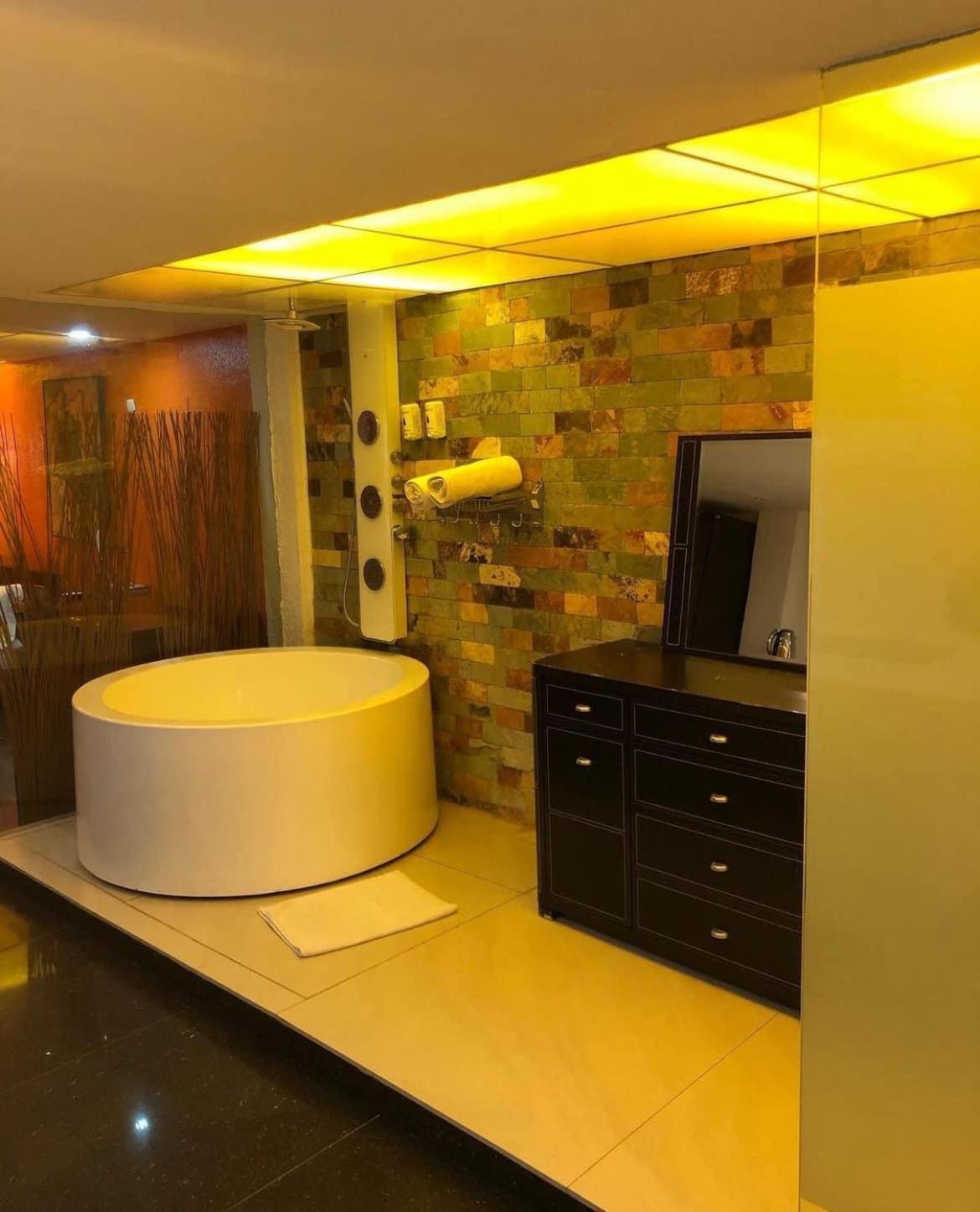 Ecologe Aparthotel Abidjan Exterior photo